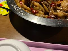 -胖哥俩肉蟹煲(湖滨银泰in77店)