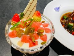 水果捞-鸽子侯·家宴·平价海鲜(市图书馆店)