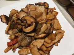 日式照烧汁炒杂菌-太兴餐厅(东方广场分店)