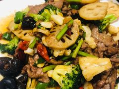 什锦肉片-老兰家传统烧烤炒菜泡馍(小南门店)