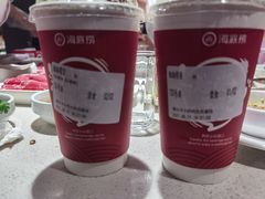 -海底捞火锅鲜切牛肉主题店(长寿路店)