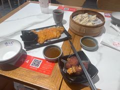 -馋三尺蟹粉小笼(人民广场店)