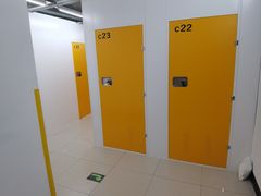 -安东易迷你自助仓储寄存仓库(杨浦店)