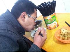 -费记胡辣汤(总店)