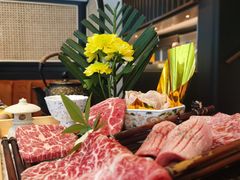 -铭牛烧肉·和牛海鲜自助(高新月牙湖店)