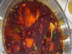 -晓彭肥肠鸡·泡椒鸡火锅(水木天地店)