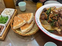 -鲁南仔·滕州炒鸡(经三路店)