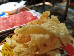 油炸豆皮-南城十里潮汕鲜牛火锅·鲜虾生滚粥(融汇老商埠店)