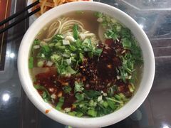 传统牛肉面-东方宫中国兰州牛肉拉面(新起街店)
