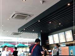 -星巴克臻选(上海长风大悦城店)
