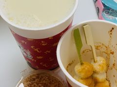 -85度C(生甜甜圈研究工坊·上海局门店)