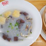 好吃蟹黄汤包咬一口会爆浆