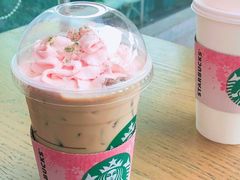 -星巴克臻选(成都环球乐天店)