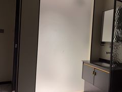 -鹏城丽景酒店(华强北红岭地铁站店)