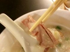 -伍湛记 · 广州老字号(龙津中路店)
