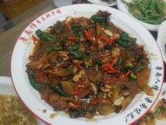 -鲁南仔·滕州炒鸡(经三路店)
