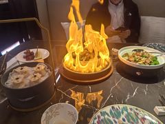 -海派悦庭·海胆烧麦·新融合菜(凯德广场店)