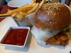 -WOLFGANG PUCK KITCHEN & BAR(迪士尼小镇店)