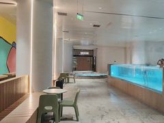 -涨巢·潮玩水疗局