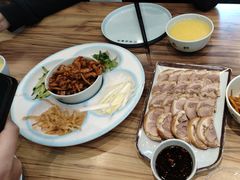 -合合春饼·酱骨·东北菜(潘家园店)