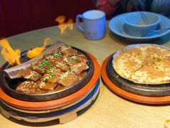 -蜜桃餐厅·伴山(绿宝广场店)