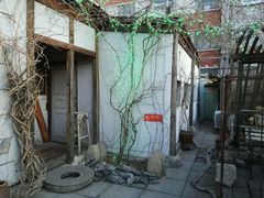 -斯多格书乡(北京大学畅春园店)