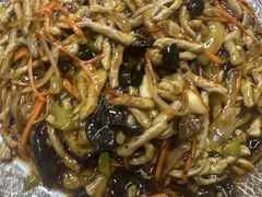 鱼香肉丝-三子下水馆(南十四道街151号店)