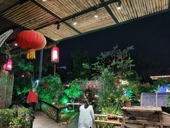 -花溪雨·森林餐厅(石基店)