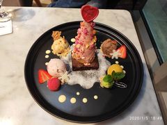 -哈根达斯(上海金山店)