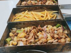 -老东镇啤酒屋海鲜加工·蒸汽海鲜·海鲜烧烤(台东店)