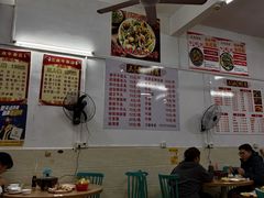 -三叔牛杂火锅店(三淮大街15号店)