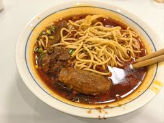 -易毛特色牛肉面(解放碑步行街店)