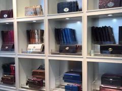 -COACH蔻驰(赛特奥特莱斯店)