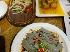 -隔壁老王·家常云南菜(花巷店)