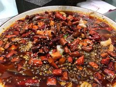 招牌水煮三峡鱼-雲蜀龙阁·金牌水煮鱼(方庄店)