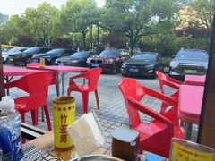 -云晓光头烧烤吧(盛夏店)