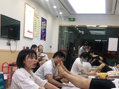-郑远元专业修脚房(晴川街店)