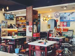 大堂-水碾河刘老大串串香(水碾河路店)