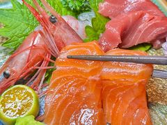 -铭牛烧肉·和牛海鲜自助(高新月牙湖店)
