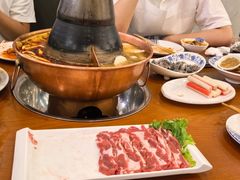 -楼外楼大刀肉传统火锅居(博学路店)