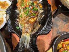 -破瓦寒窑·地摊烤羊排