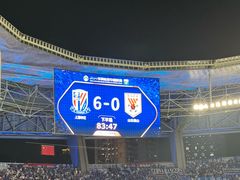 -上海体育场