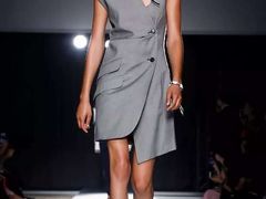 -MaxMara(燕莎奥特莱斯店)