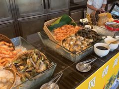 -圣丰索菲特·2 On 988 Café 自助餐厅