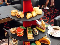 -Salon de The de Joel Robuchon(外滩18号店)