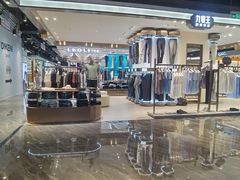 -王府井百货熙地港店