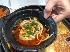 猪脑-钢管厂歆瑞源油卤串串香(春熙路太古里店)