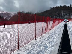 -亚布力新体委滑雪场