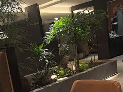 -聚友斋(陶瓷琉璃馆水晶街店)