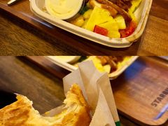 牛肉芝士可颂-星巴克臻选(重庆大学城熙街店)